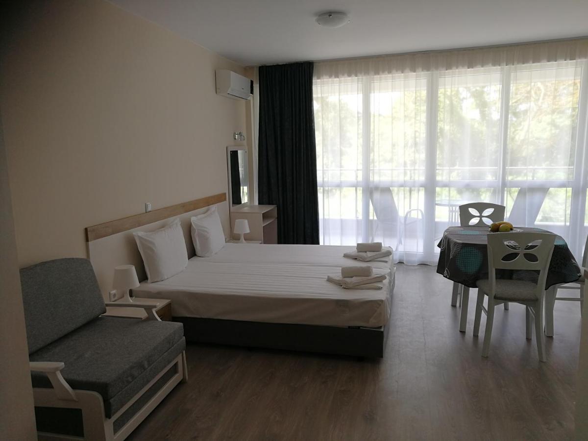 פרימורסקו Donchevi Apartments מראה חיצוני תמונה