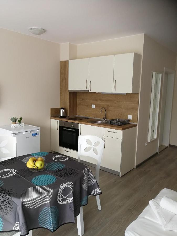 פרימורסקו Donchevi Apartments מראה חיצוני תמונה
