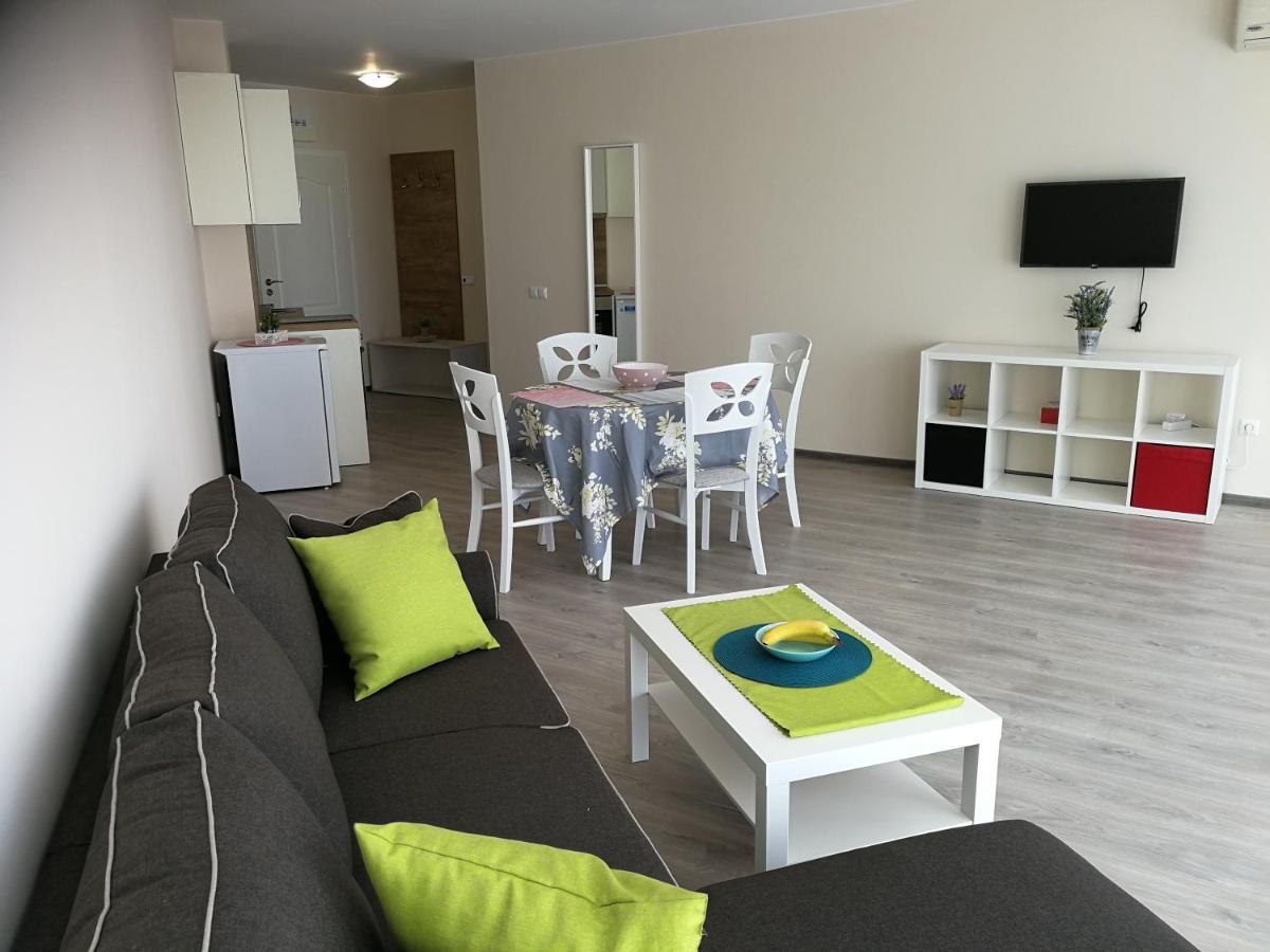 פרימורסקו Donchevi Apartments מראה חיצוני תמונה