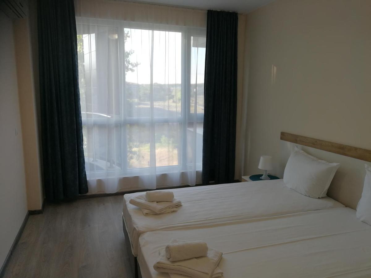פרימורסקו Donchevi Apartments מראה חיצוני תמונה