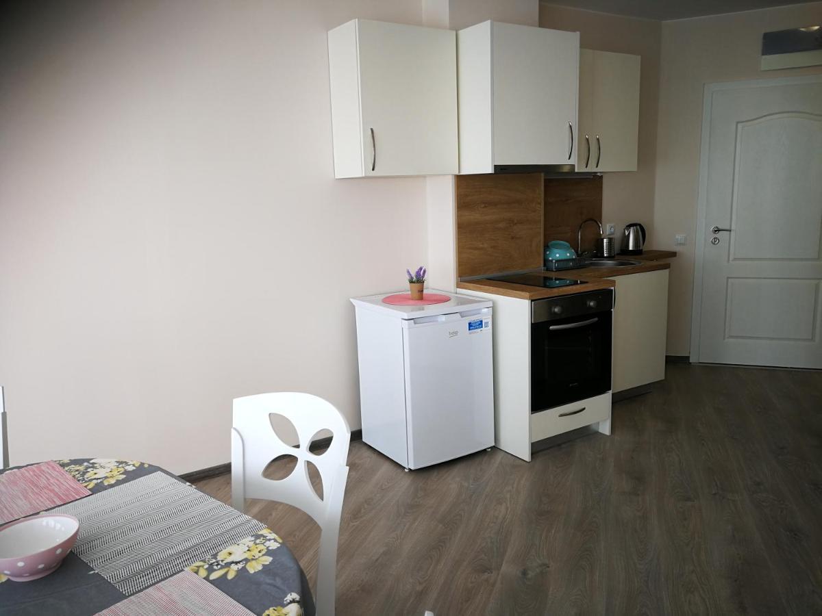 פרימורסקו Donchevi Apartments מראה חיצוני תמונה