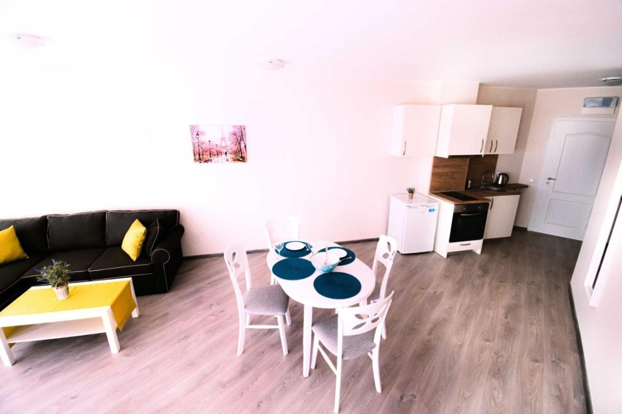 פרימורסקו Donchevi Apartments מראה חיצוני תמונה